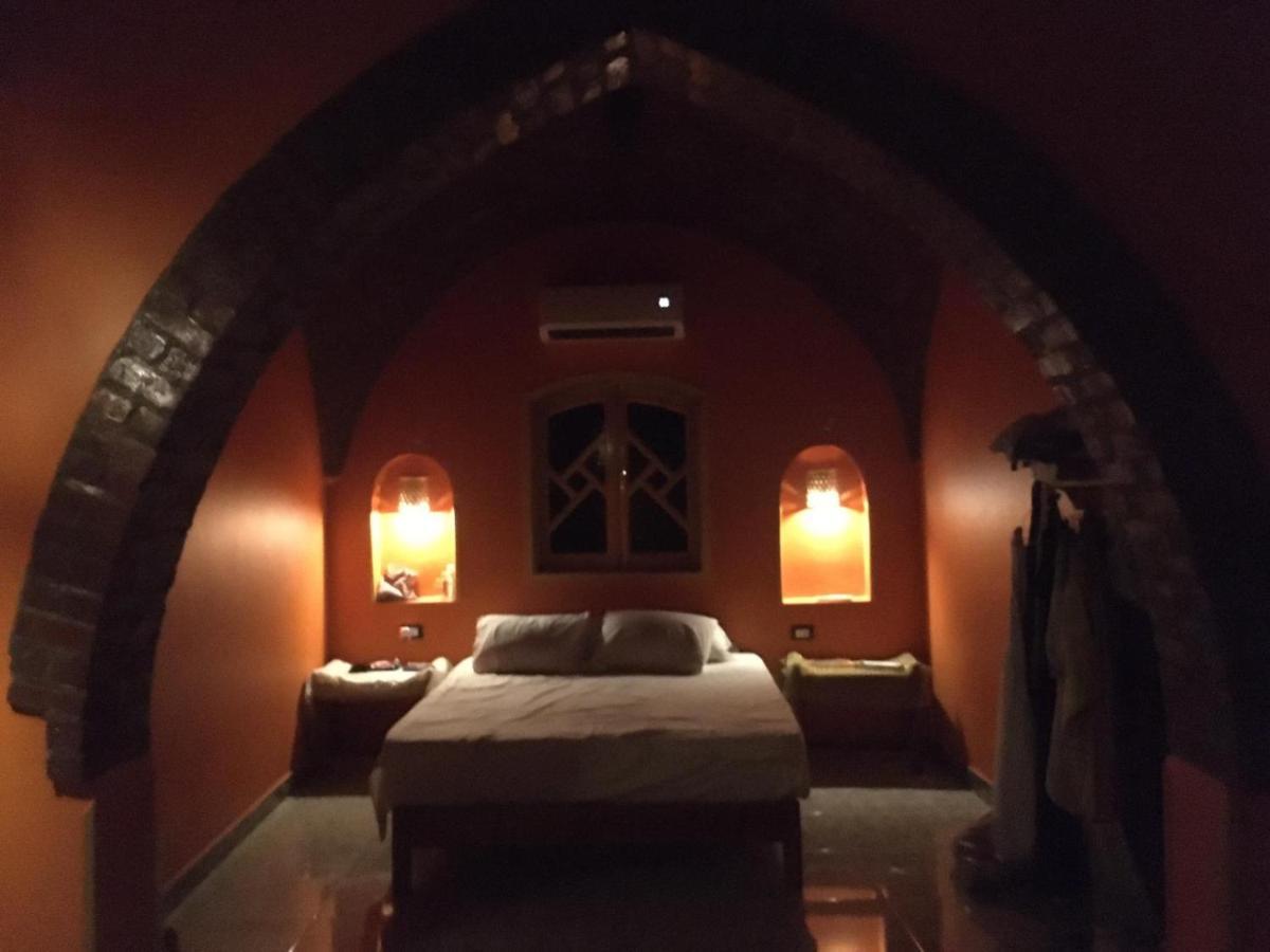 Golden Palace Nile View - Appartment Luksor Dış mekan fotoğraf