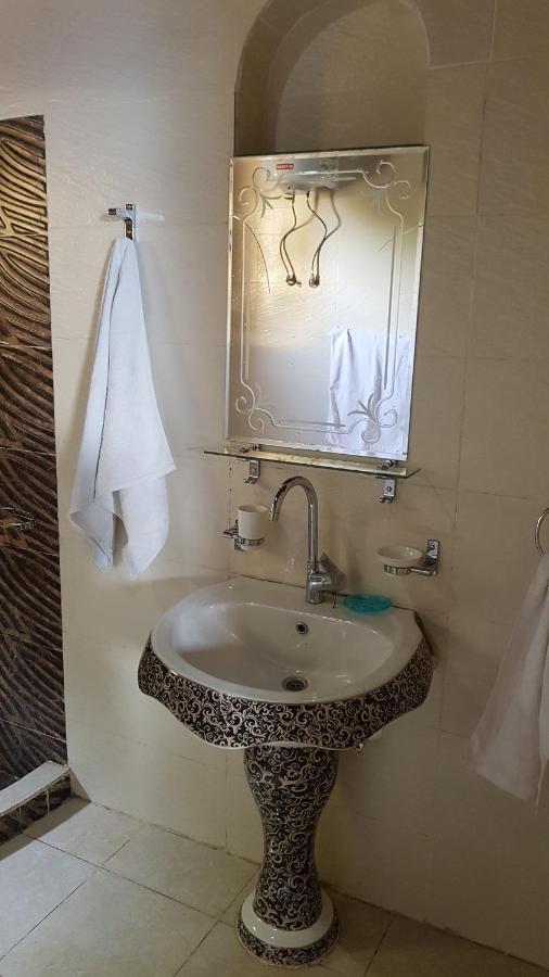 Golden Palace Nile View - Appartment Luksor Dış mekan fotoğraf